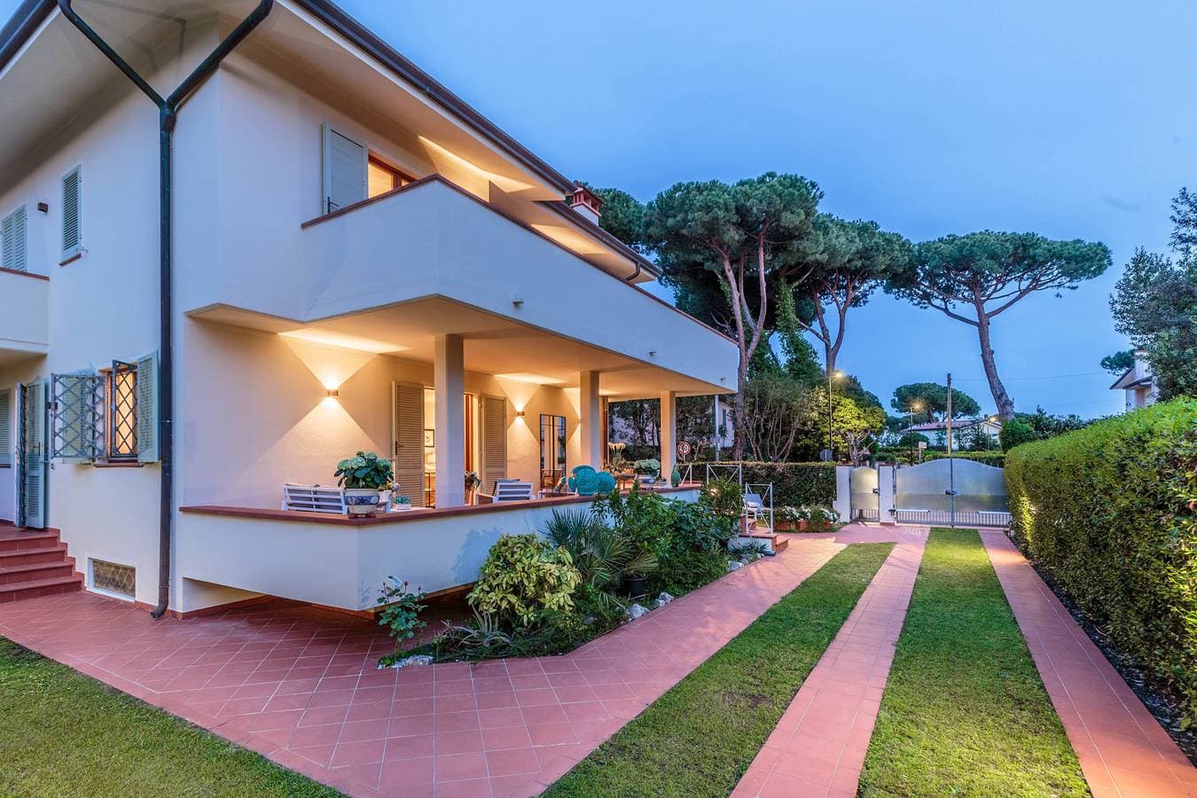 Foto 2 von 55: Regina Beach Villa, by the beach in Marina di Piet