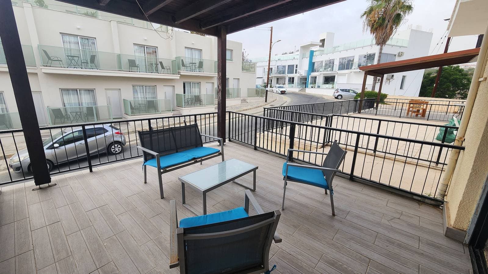 Gemütliches Studio mit Terrasse, Meerblick, in der Nähe von Stränden und Dienstleistungen 1