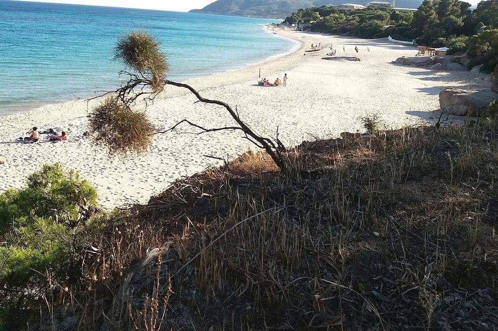 Calaverde - Santa Margherita di Pula Haus mit Garten 200 Meter vom Meer entfernt 1