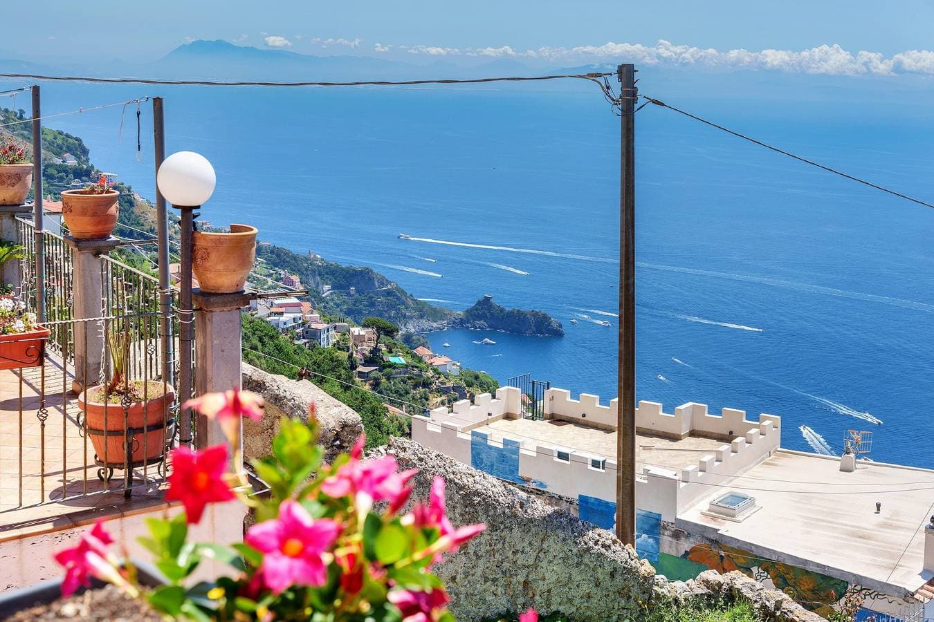 La Dolce Vista 1
