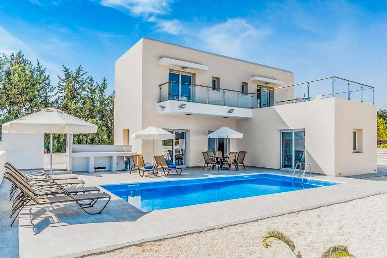 Villa 1