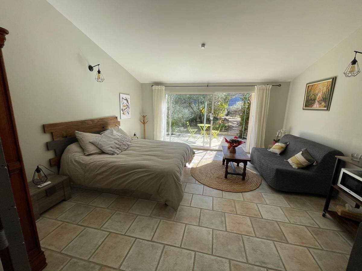 Gîte La maison dans l'Olivette 1