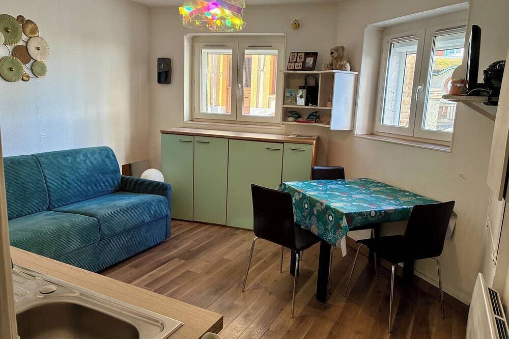 Little Sygogne ❤️ Waterfront & castle view ❤️ Cozy - Vacation Rental 1